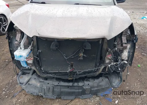 2017 Toyota Highlander Xle z USA, uszkodzony, nr VIN 5TDJZRFH6HS468982